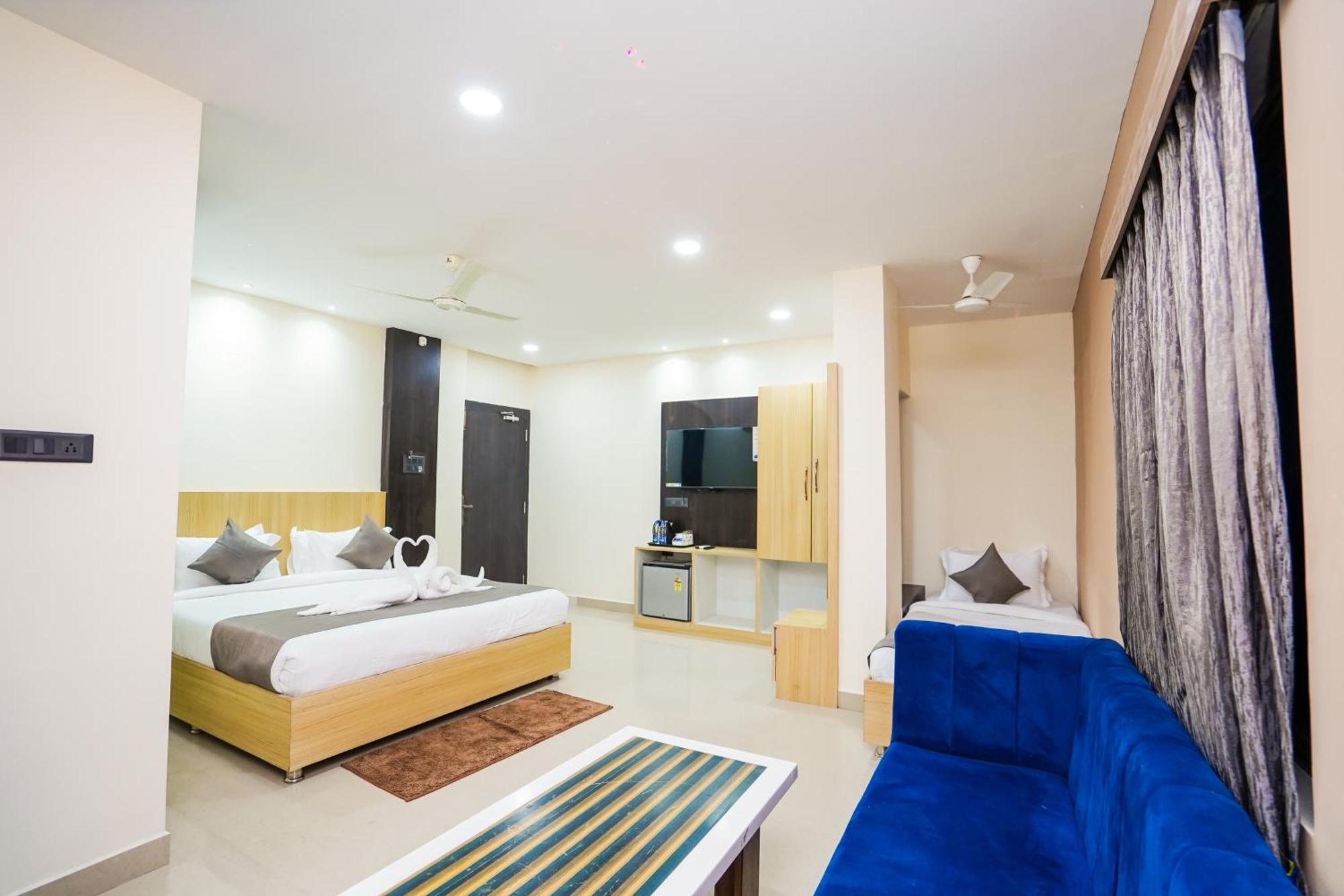 Hotel Middleton Nxt ブバネーシュワル エクステリア 写真